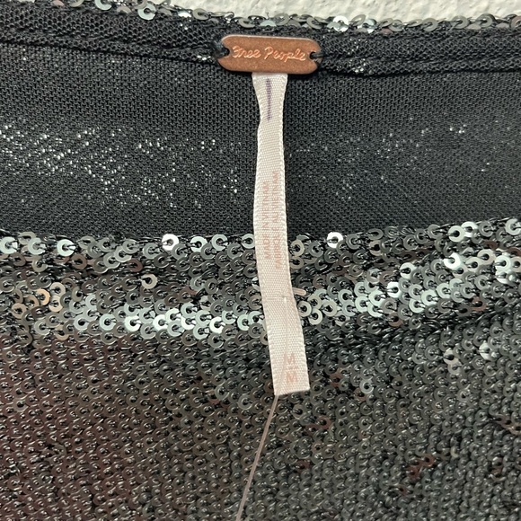 Free People Women's Manuka
Sequin Flutter-Sleeve Mini Dress. Medium - Picture 7 of 7